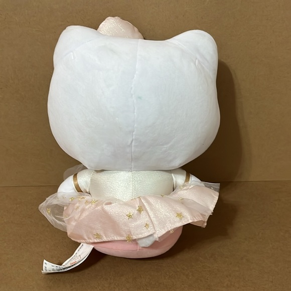 Sanrio Hello Kitty Plush Toy - Picture 4 of 9